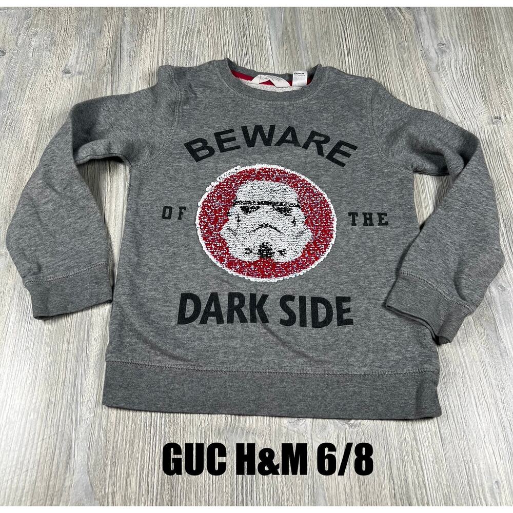 H&M Darth Vader Star Wars Flippy sequin crewneck size 6/8 US